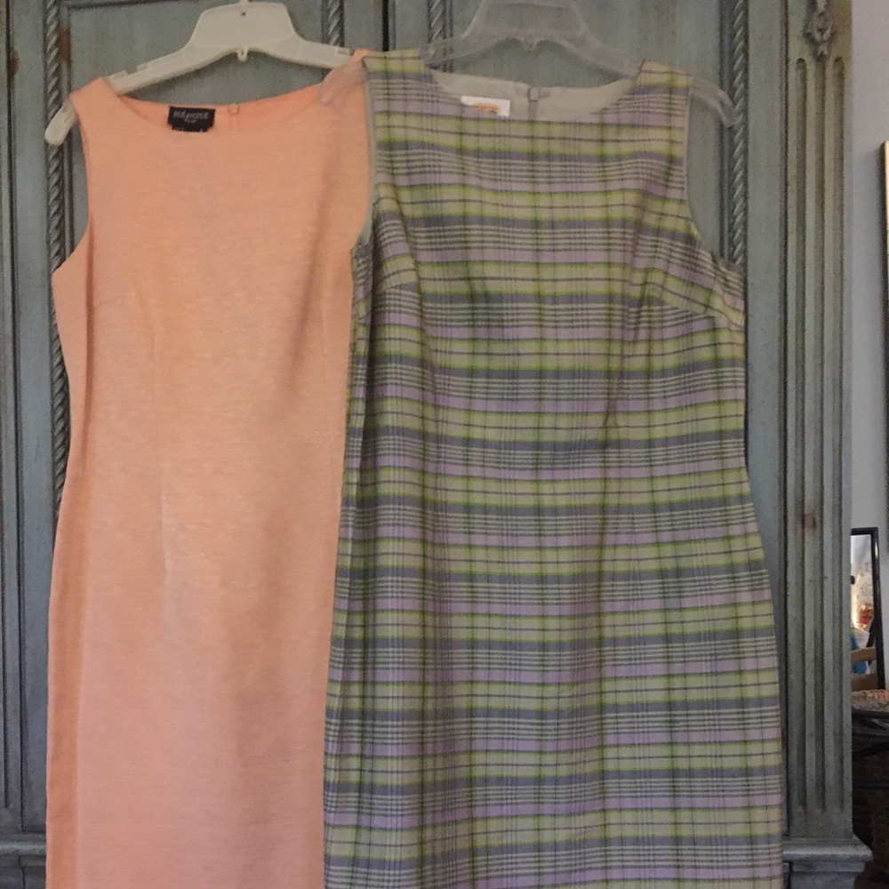 2 sleeveless dresses (sold together)